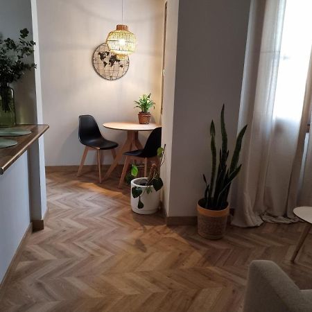 Cozy Apartment In The City Center Granada Exterior photo